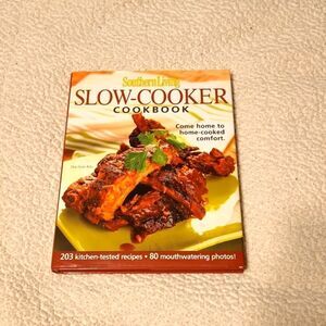 🦋3/$15💰Southern Living Cookbook